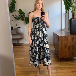 Loft Lou & Grey Daisy Printed Smocked Linen Dress